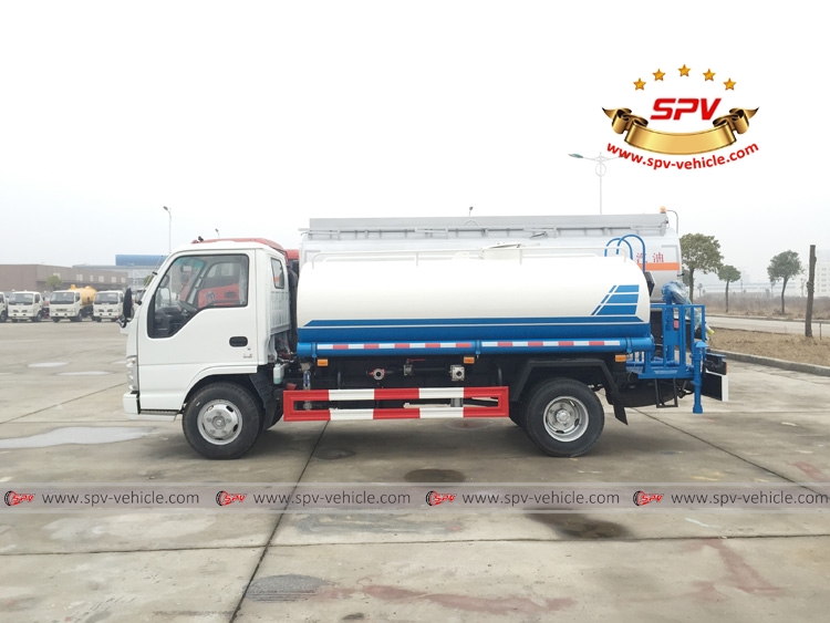 4,000 litres water bowser ISUZU-LS